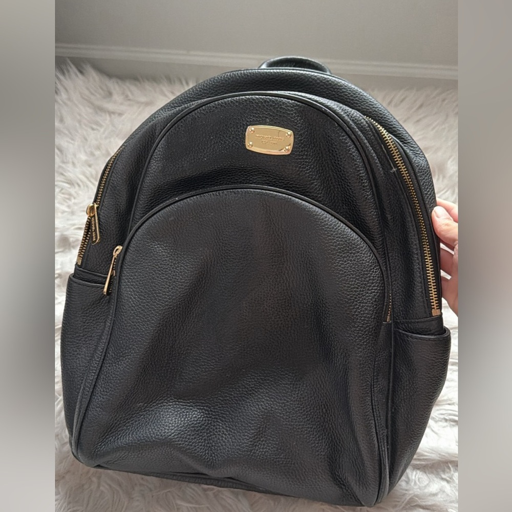 Michael kors Black Leather Backpack used in great condition